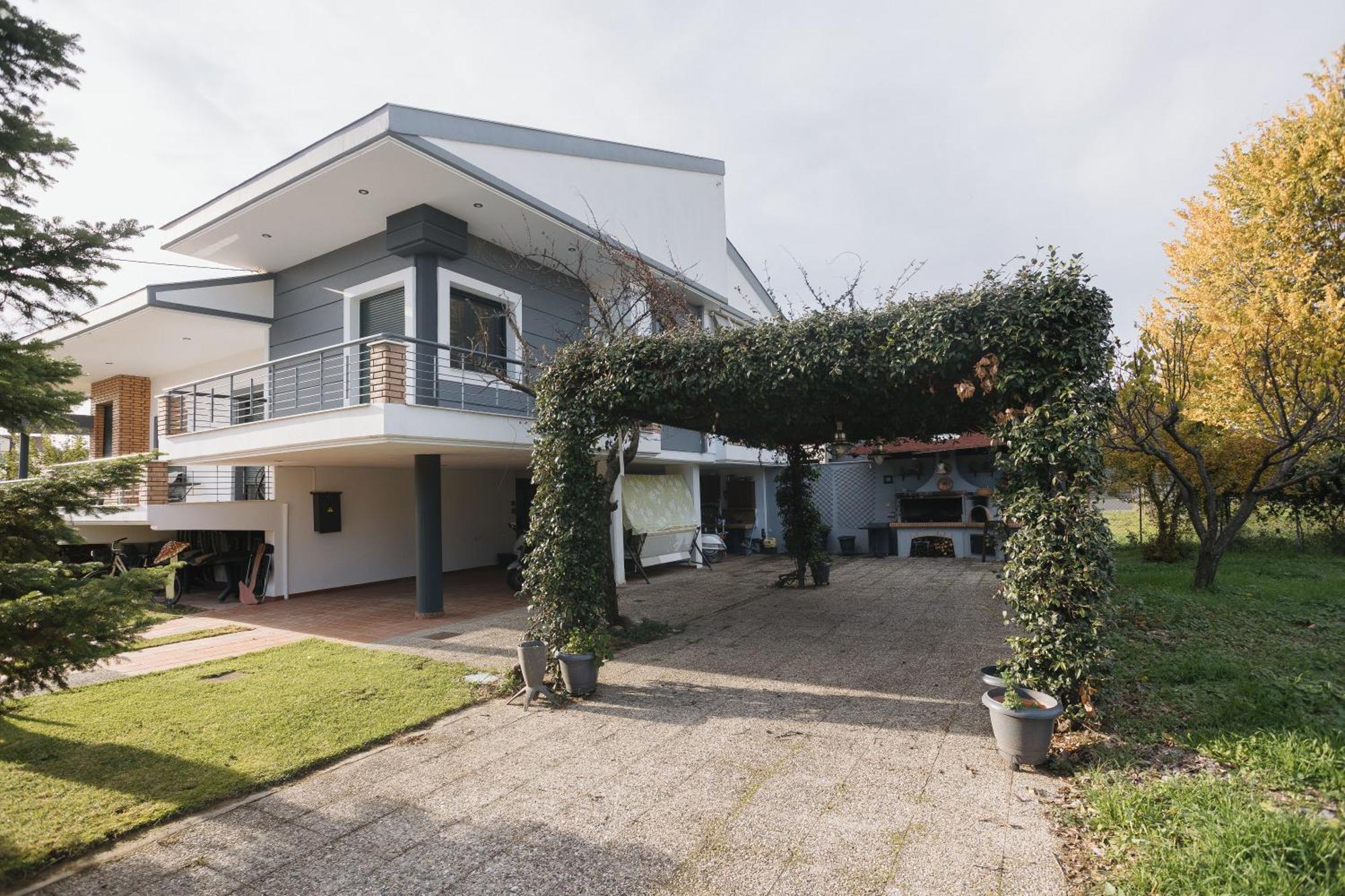 Billiard Home In Trikala Zewnętrze zdjęcie